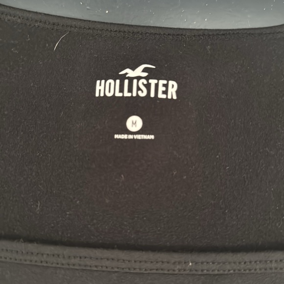 Hollister cropped tee M - Picture 2 of 2